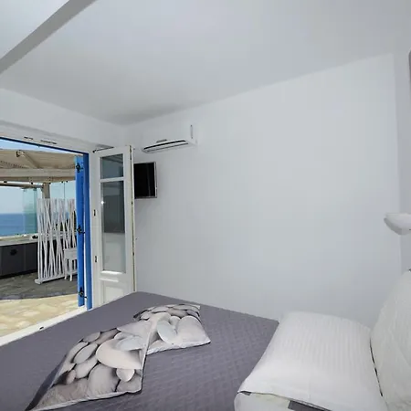 Aerides * Houlakia (Mykonos)