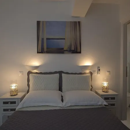 Aerides * Houlakia (Mykonos)