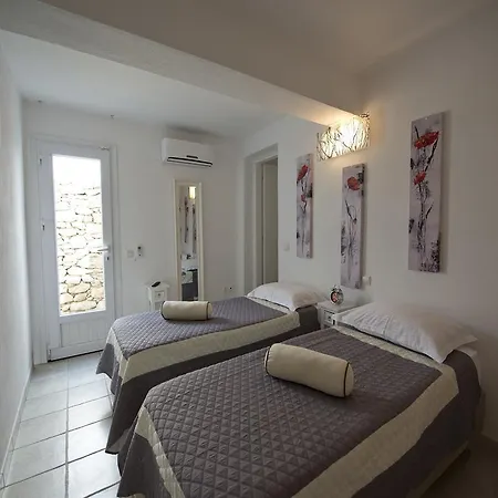 בית נופש Aerides *